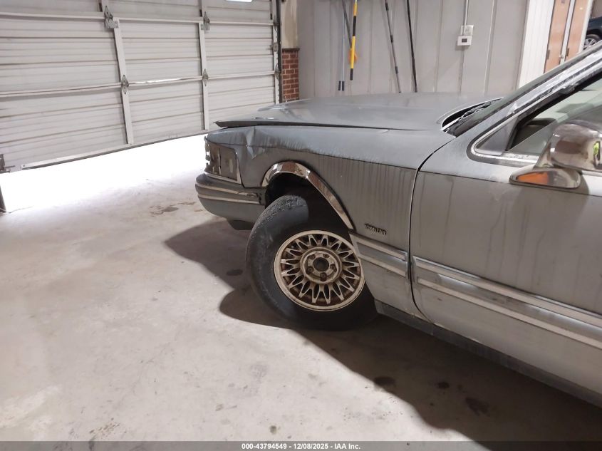 1993 Lincoln Town Car Executive VIN: 1LNLM81W8PY626163 Lot: 43794549