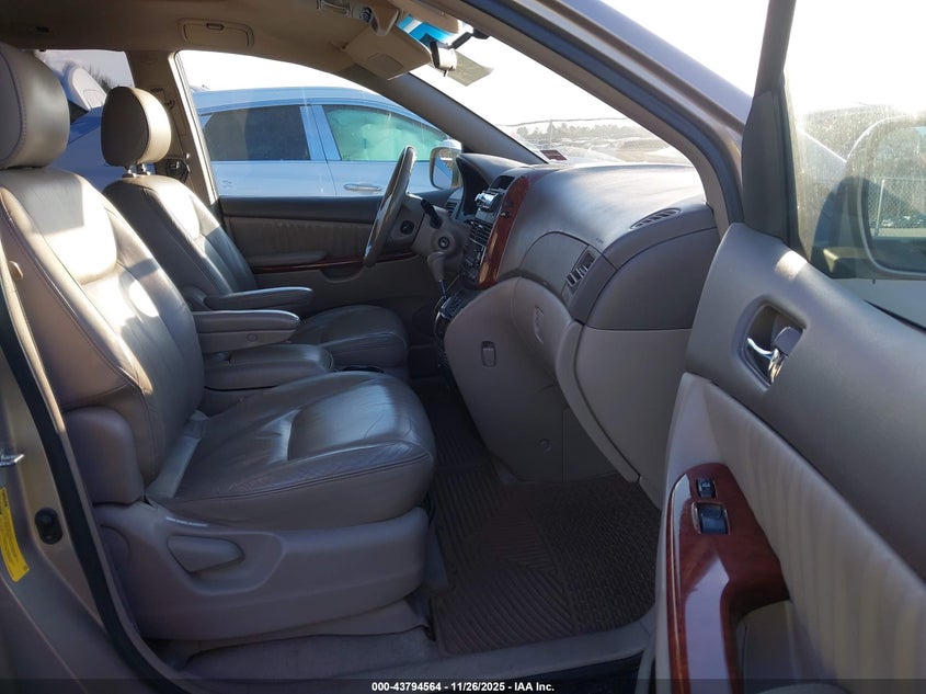 5TDZA22C84S103743 2004 TOYOTA SIENNA photo no. 5