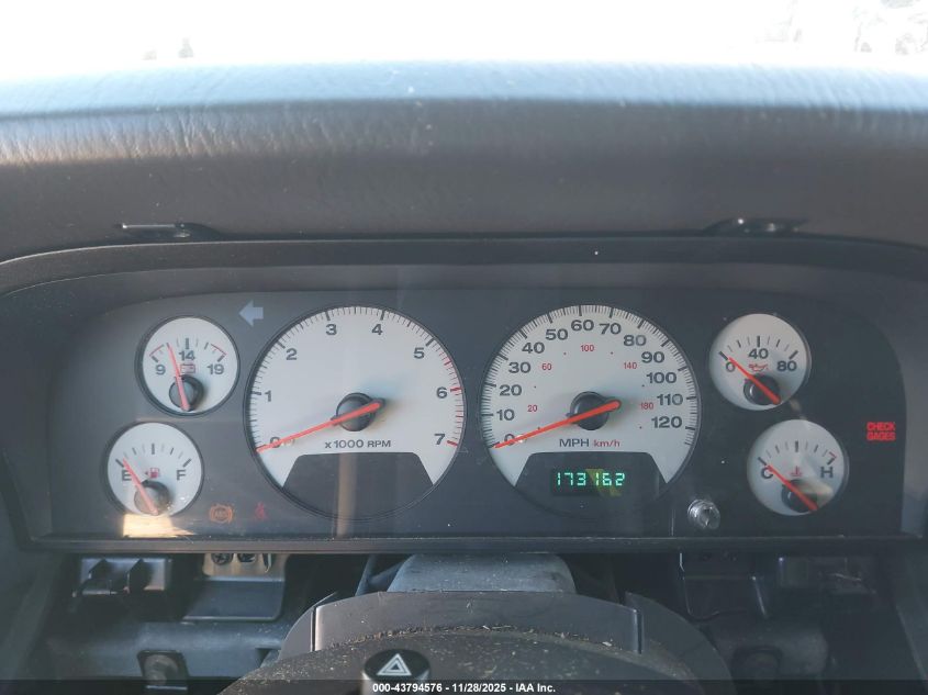 2001 Jeep Grand Cherokee Limited VIN: 1J4GW58N81C611074 Lot: 43794576