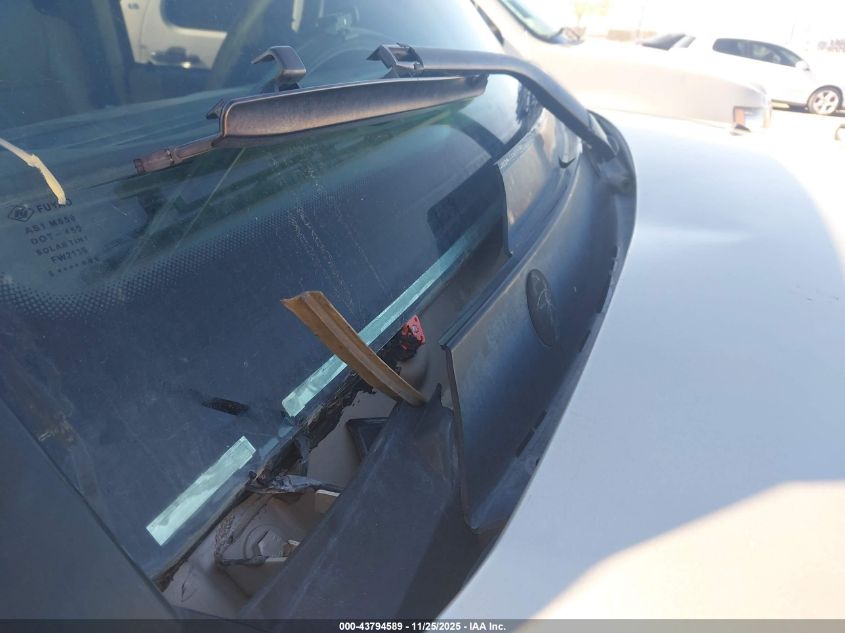 2003 Land Rover Discovery Se VIN: SALTW16453A782203 Lot: 43794589