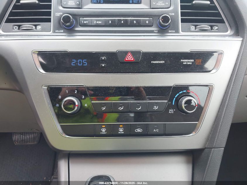 2015 Hyundai Sonata Se VIN: 5NPE24AF2FH070928 Lot: 43794608