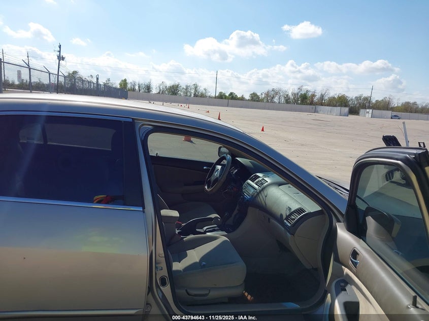 3HGCM56405G703076 2005 HONDA ACCORD photo no. 5
