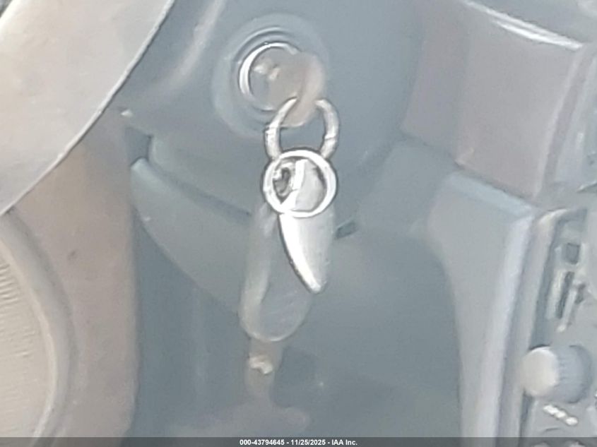 2001 Chrysler Sebring Limited VIN: 1C3EL65U01N655408 Lot: 43794645