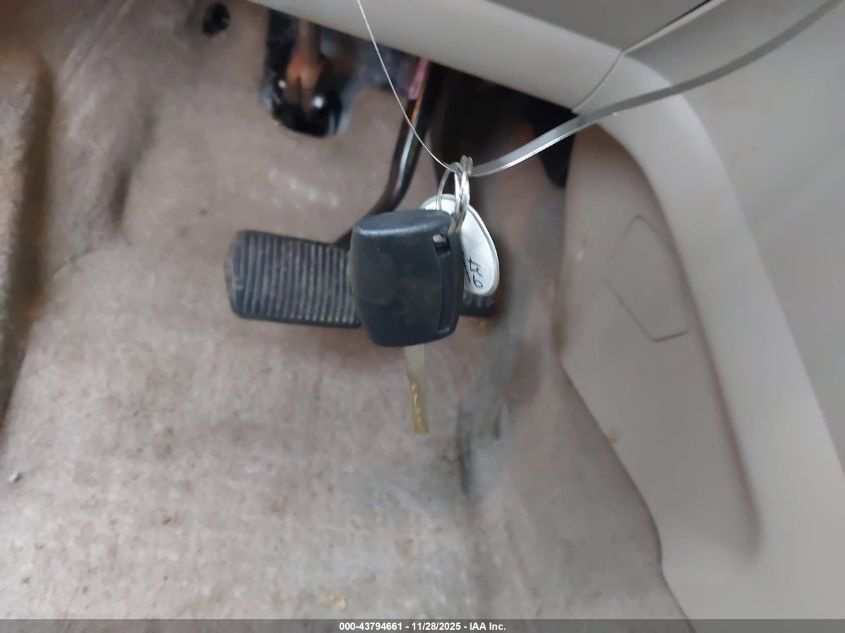 2016 Ford Escape Se VIN: 1FMCU9GX4GUB42360 Lot: 43794661