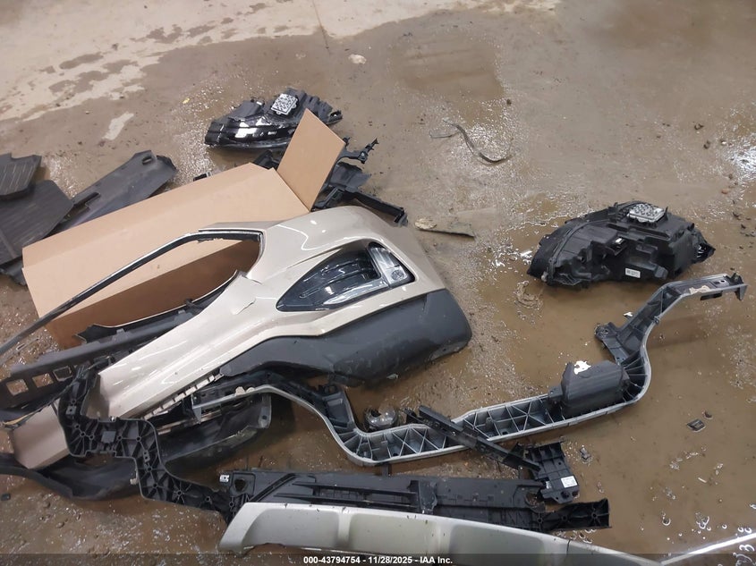 2020 Ford Edge Sel VIN: 2FMPK4J92LBA34646 Lot: 43794754