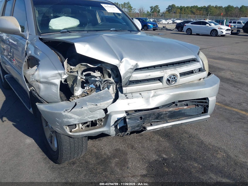 2003 Toyota 4Runner Limited V8 VIN: JTEBT17R930021004 Lot: 43794799