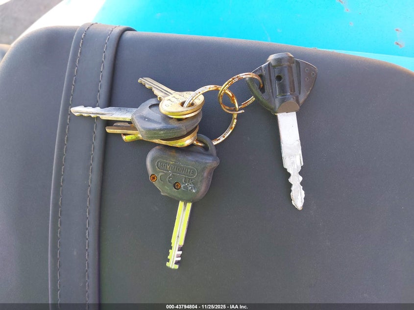 2007 Suzuki Gsx-R600 VIN: JS1GN7DA372105944 Lot: 43794804