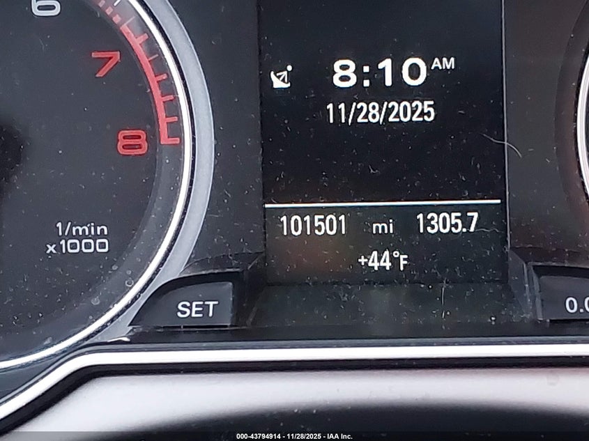 2013 Audi A4 2.0T Premium VIN: WAUFFAFLXDN034937 Lot: 43794914