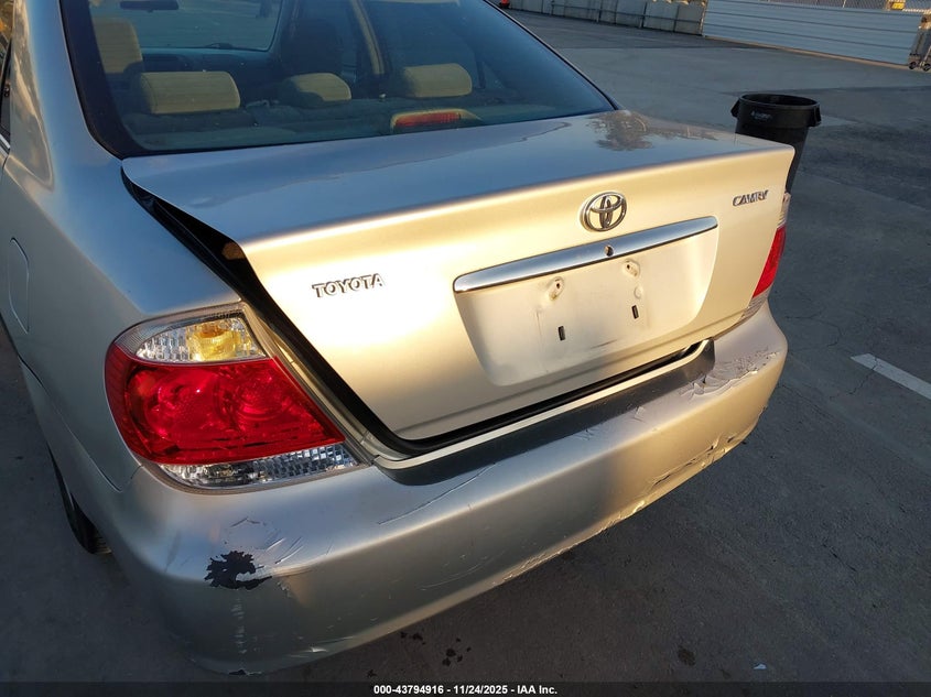 2005 Toyota Camry Std VIN: 4T1BE32KX5U031813 Lot: 43794916