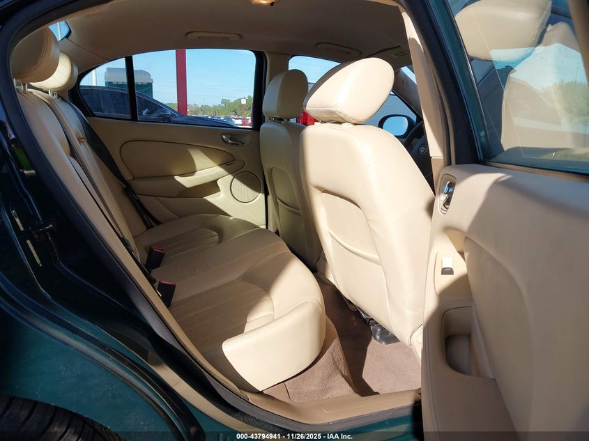 2004 Jaguar X-Type 2.5 VIN: SAJEB52D34XE11651 Lot: 43794941