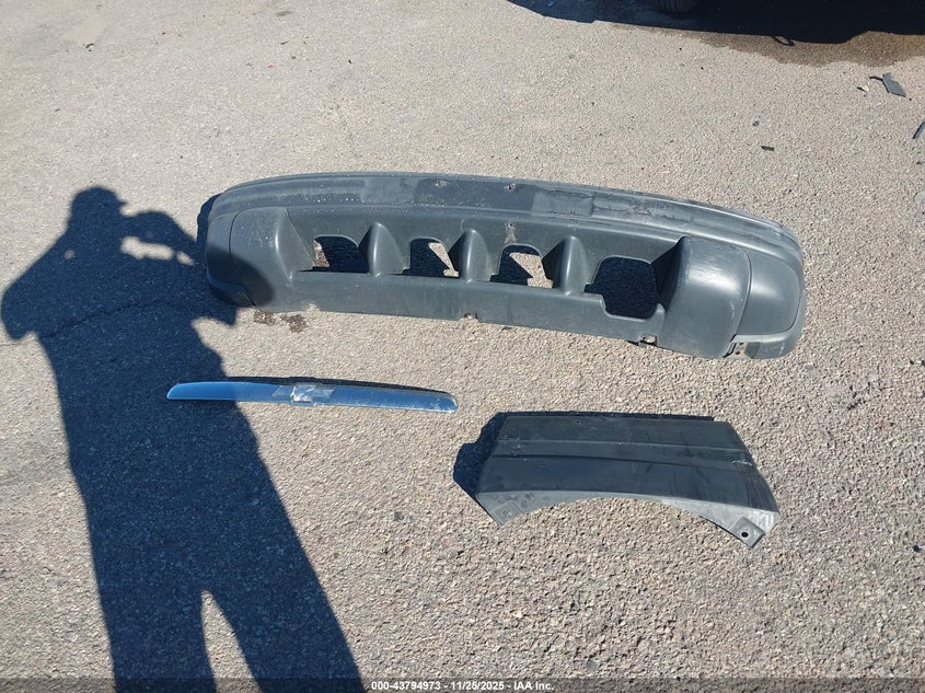 2CNBJ734826919215 2002 CHEVROLET TRACKER photo no. 12