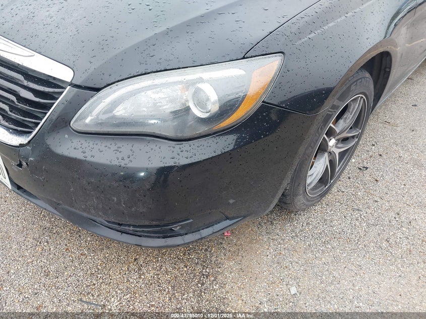 2013 Chrysler 200 Touring VIN: 1C3CCBBB4DN744499 Lot: 43795010