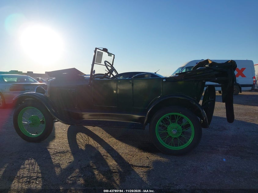 1930 Ford Model T VIN: 4605975 Lot: 43795194