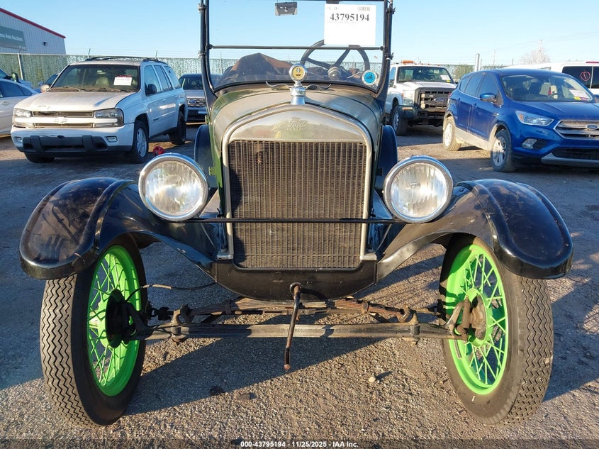 1930 Ford Model T VIN: 4605975 Lot: 43795194