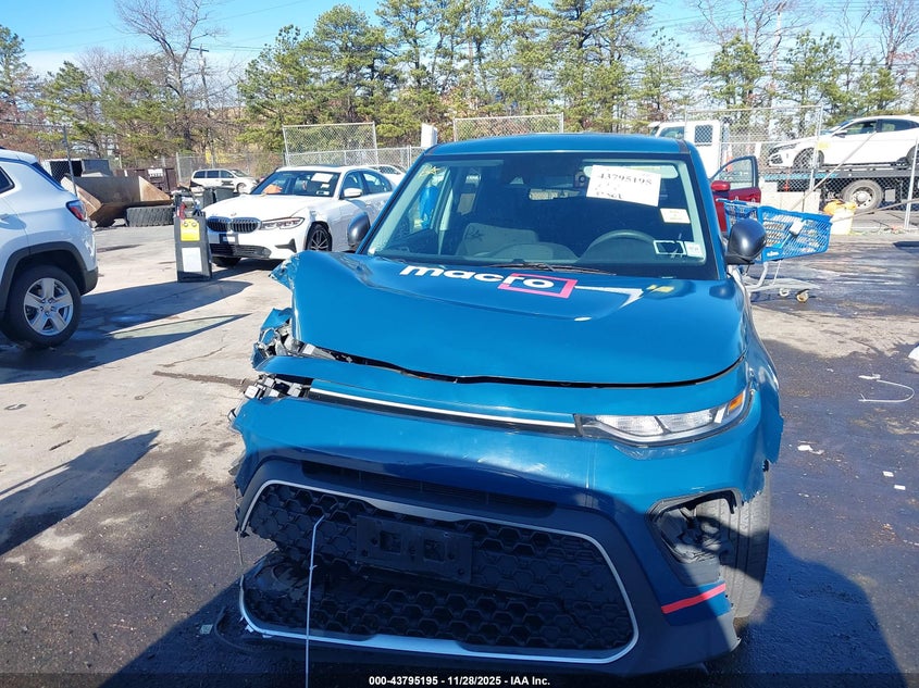 2022 Kia Soul Lx VIN: KNDJ23AUXN7837967 Lot: 43795195