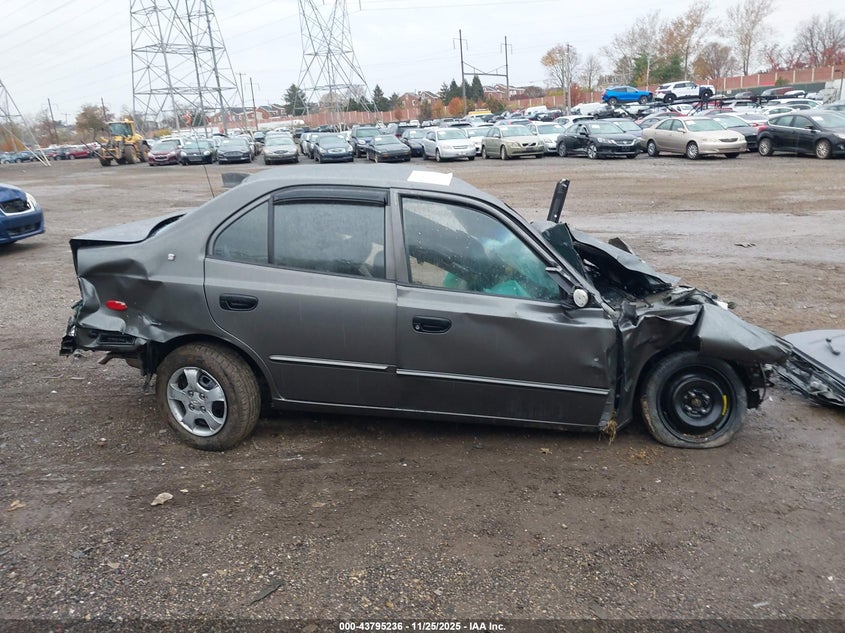 2002 Hyundai Accent Gl VIN: KMHCG45C62U312947 Lot: 43795236