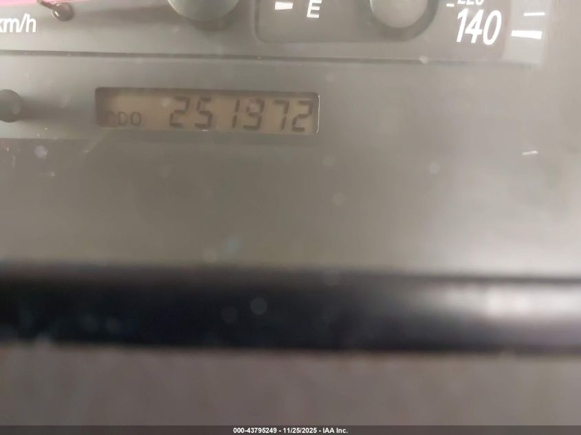 2004 Toyota Camry Le VIN: 4T1BE32K44U302816 Lot: 43795249