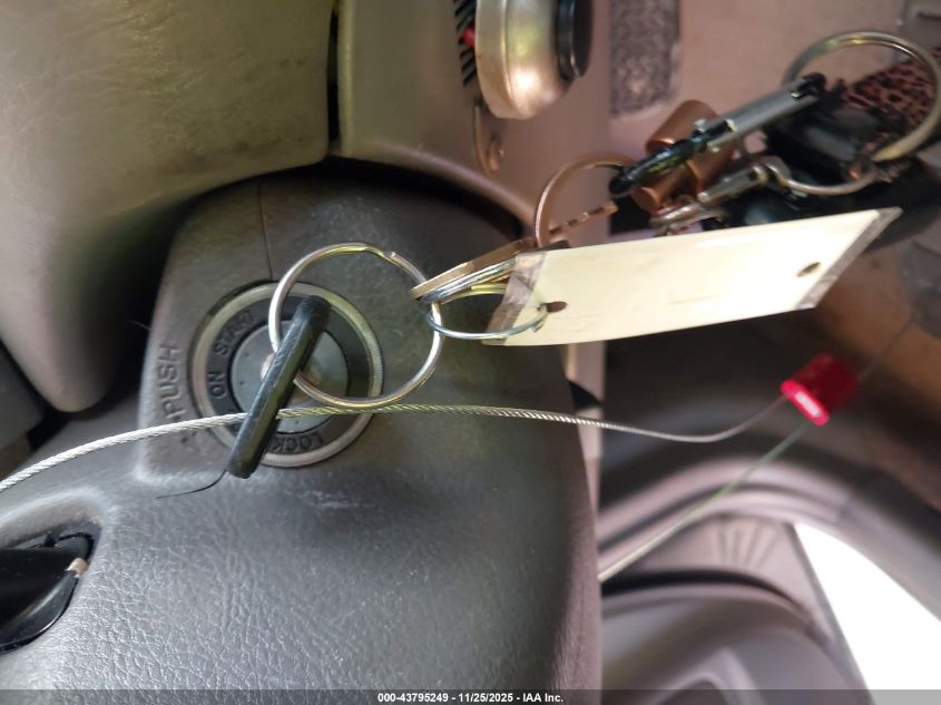 2004 Toyota Camry Le VIN: 4T1BE32K44U302816 Lot: 43795249