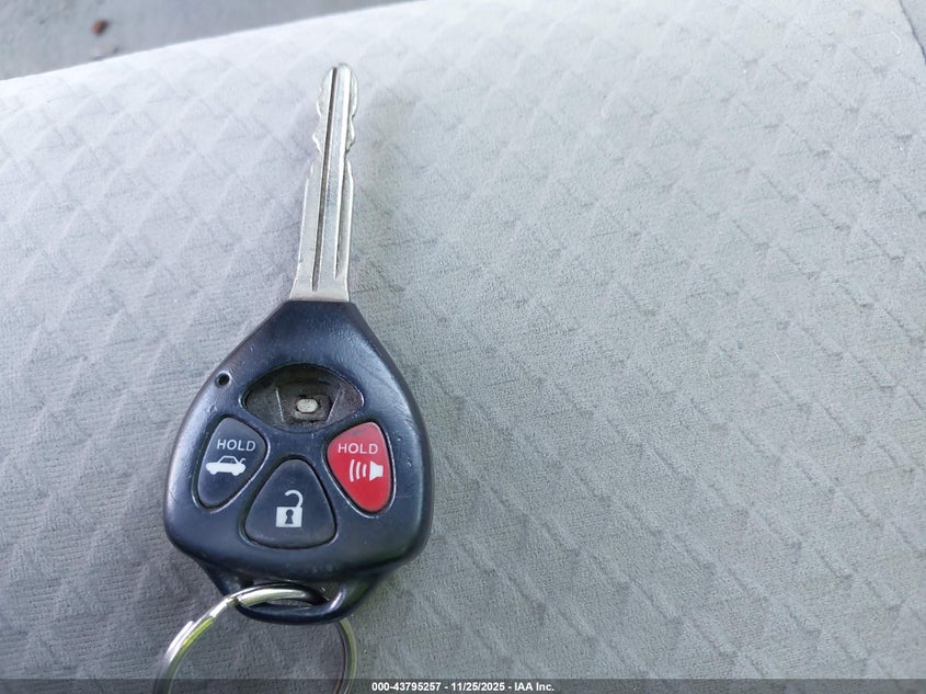 2008 Toyota Camry Le VIN: 4T1BE46K78U736718 Lot: 43795257