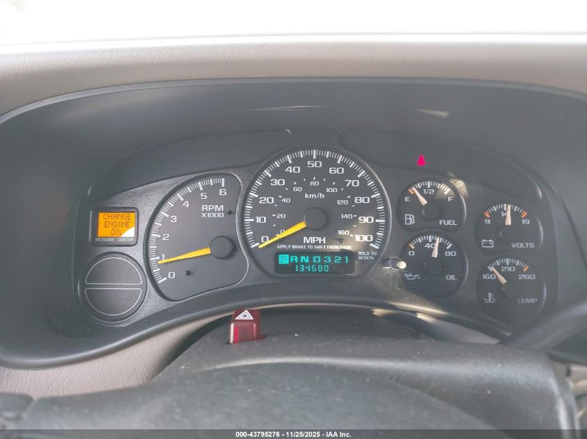 2000 Chevrolet Suburban 1500 Ls VIN: 3GNEC16T7YG189958 Lot: 43795276