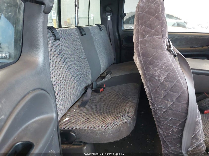 2001 Dodge Ram 1500 St VIN: 3B7HC13Y11M541932 Lot: 43795281