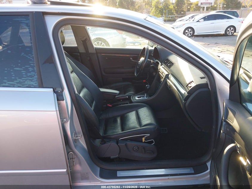 WAUDF68E75A431629 2005 AUDI A4 photo no. 5