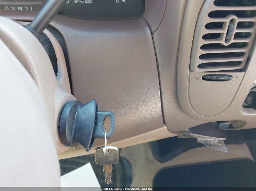 1998 Ford F-150 Lariat/Xl/Xlt VIN: 1FTZX0760WKB32878 Lot: 43795295