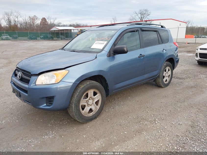 2T3BF4DV3BW139686 2011 TOYOTA RAV 4 photo no. 2