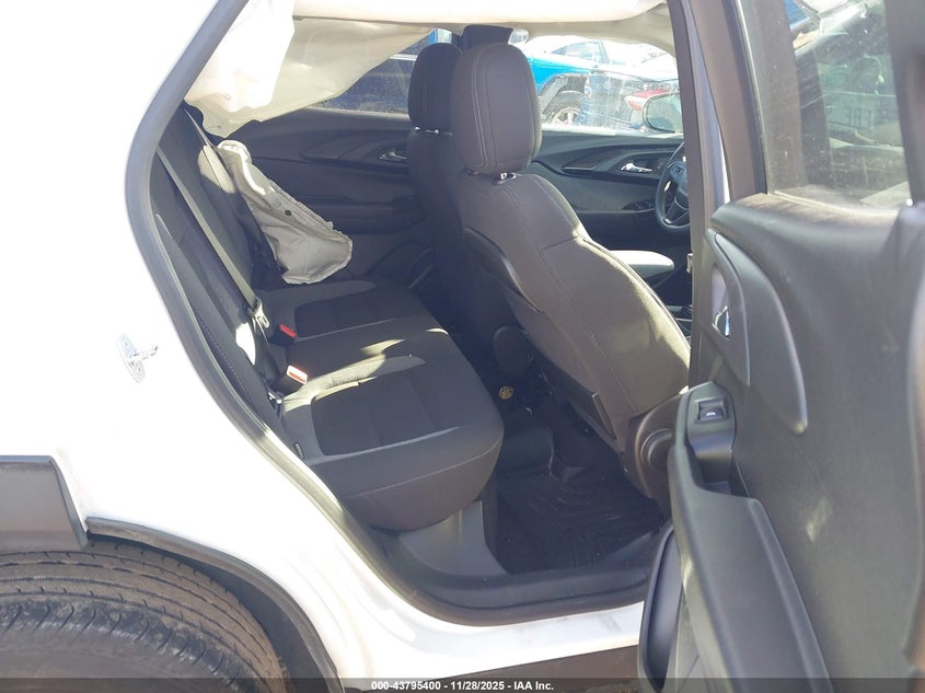 2022 Chevrolet Trailblazer Fwd Lt VIN: KL79MPS22NB117770 Lot: 43795400