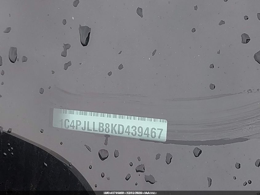 2019 Jeep Cherokee Latitude Plus Fwd VIN: 1C4PJLLB8KD439467 Lot: 43795408