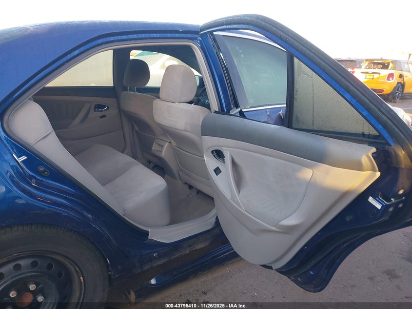 2009 Toyota Camry Le VIN: 4T1BE46K59U378679 Lot: 43795410