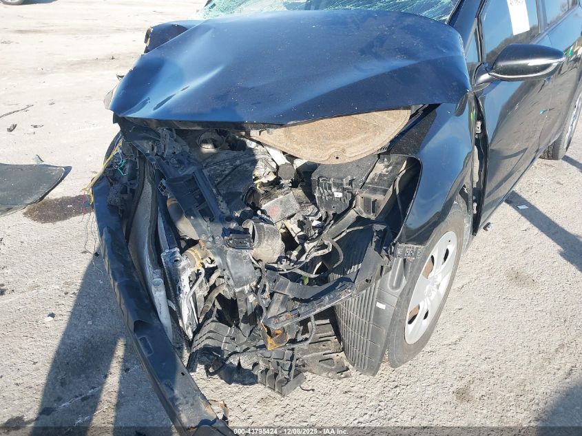 2015 Kia Forte Lx VIN: KNAFX4A63F5340509 Lot: 43795424