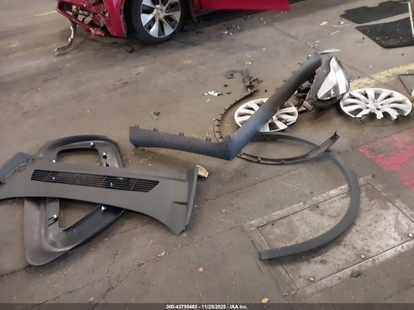 2020 Tesla Model Y Long Range Dual Motor All-Wheel Drive VIN: 5YJYGDEE7LF053326 Lot: 43795460