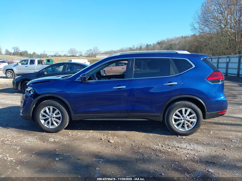 2017 Nissan Rogue Sv VIN: 5N1AT2MV2HC735825 Lot: 43795479
