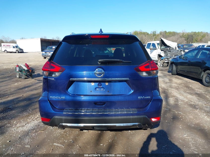 2017 Nissan Rogue Sv VIN: 5N1AT2MV2HC735825 Lot: 43795479