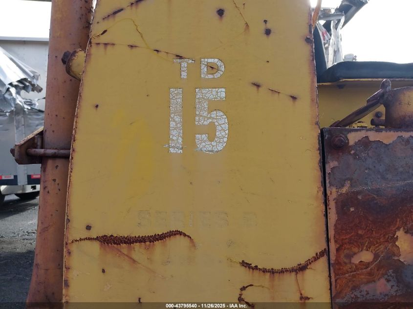 1900 International Td-15 VIN: TD15BP7432 Lot: 43795540