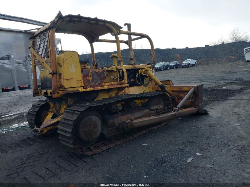 1900 International Td-15 VIN: TD15BP7432 Lot: 43795540