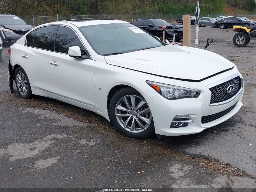 INFINITI Q50 PREMIUM