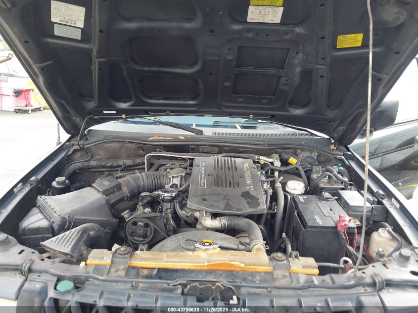 2000 Mitsubishi Montero Sport Ls/Xls VIN: JA4LS31H1YP004763 Lot: 43795635