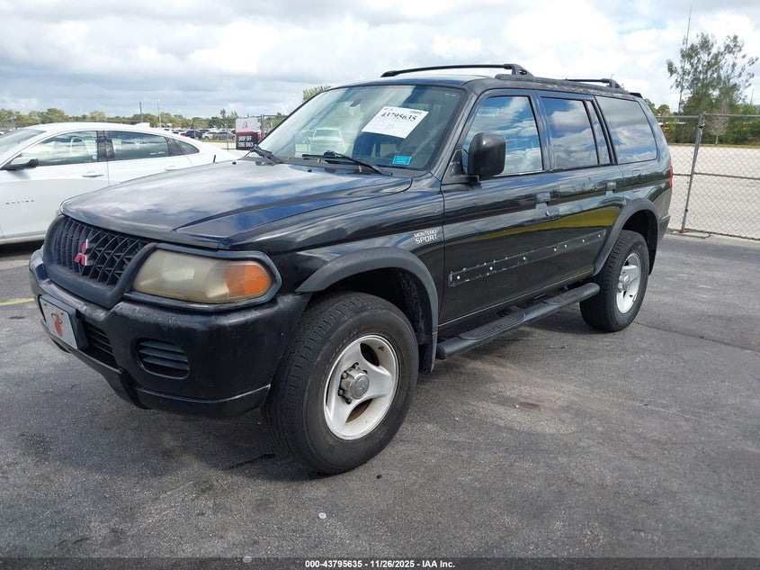 JA4LS31H1YP004763 2000 MITSUBISHI MONTERO SPORT photo no. 2