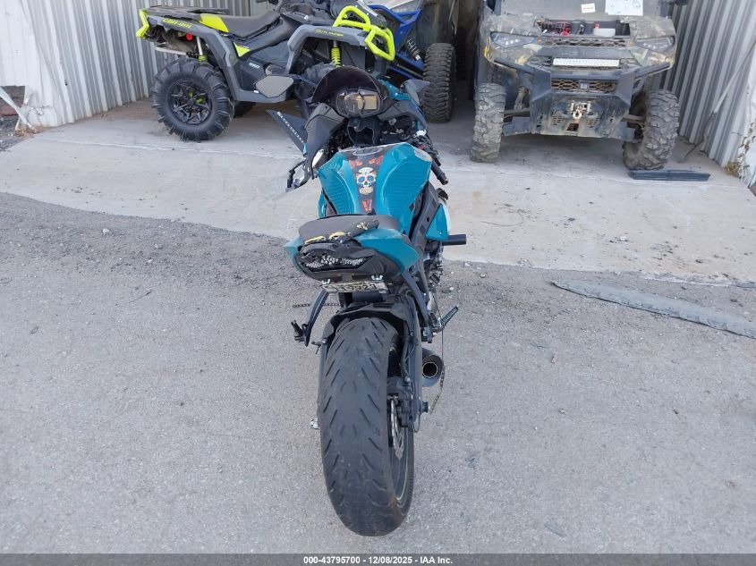 2021 Kawasaki Zx636 K VIN: JKBZXJH14MA007156 Lot: 43795700