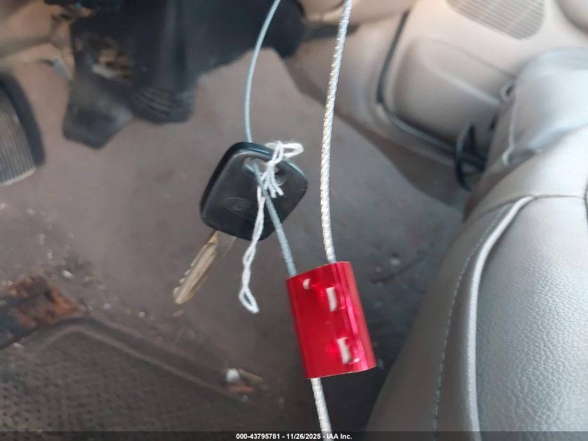 2001 Ford F-150 Harley-Davidson Edition/King Ranch Edition/Lariat/Xlt VIN: 1FTRW07W31KF97389 Lot: 43795781