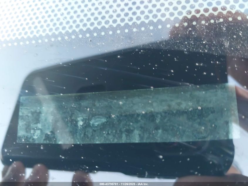 2001 Ford F-150 Harley-Davidson Edition/King Ranch Edition/Lariat/Xlt VIN: 1FTRW07W31KF97389 Lot: 43795781