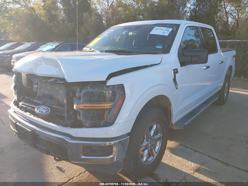 1FTFW3L58SKE01739 2025 FORD F-150 photo no. 2
