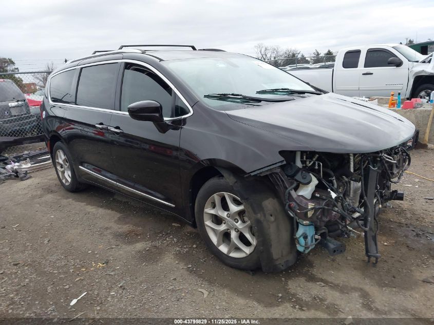 CHRYSLER PACIFICA TOURING L PLUS