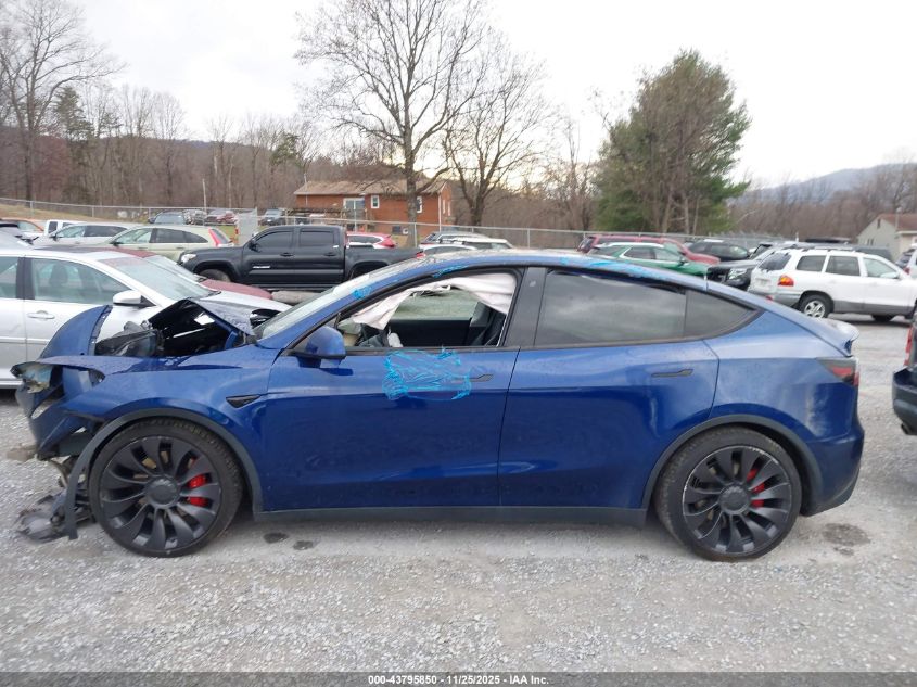 2020 Tesla Model Y Long Range Dual Motor All-Wheel Drive/Performance Dual Motor All-Wheel Drive VIN: 5YJYGDEF3LF000969 Lot: 43795850