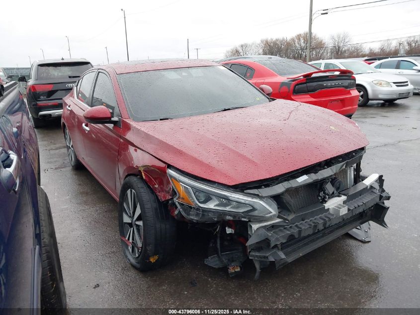 NISSAN ALTIMA SV FWD