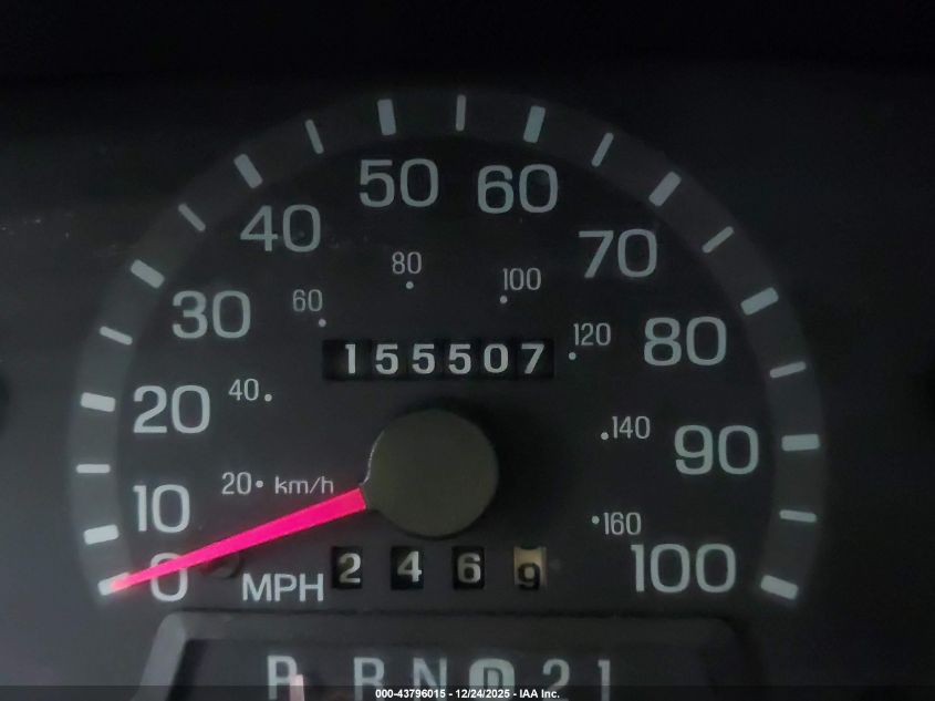 2001 Ford E-350 Super Duty Commercial/Recreational VIN: 1FTSE34L51HA62352 Lot: 43796015