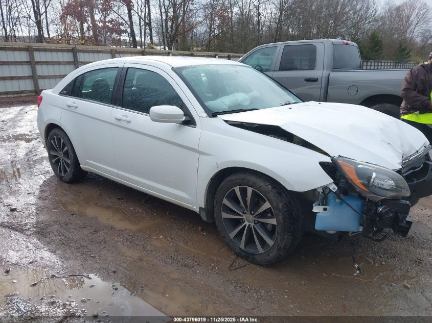 CHRYSLER 200 LIMITED