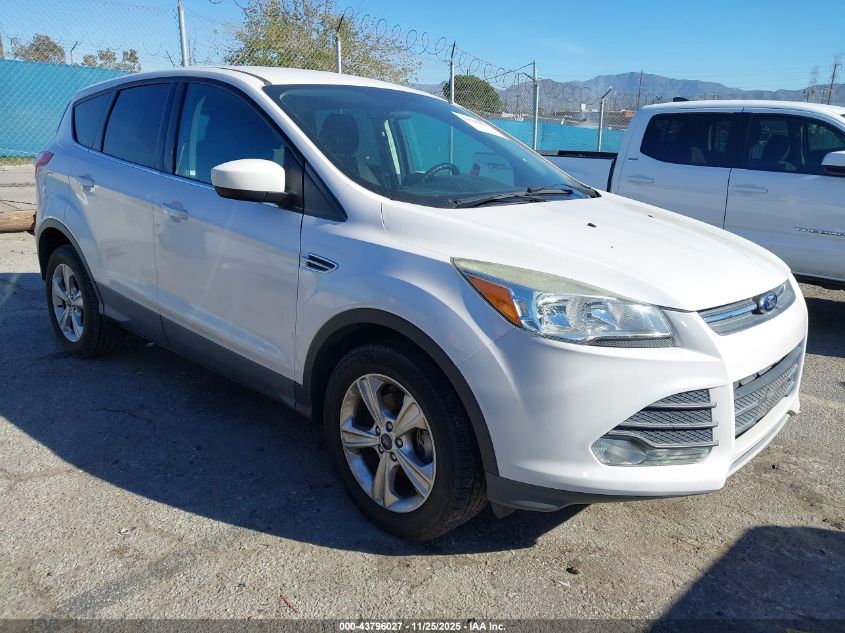 FORD ESCAPE SE